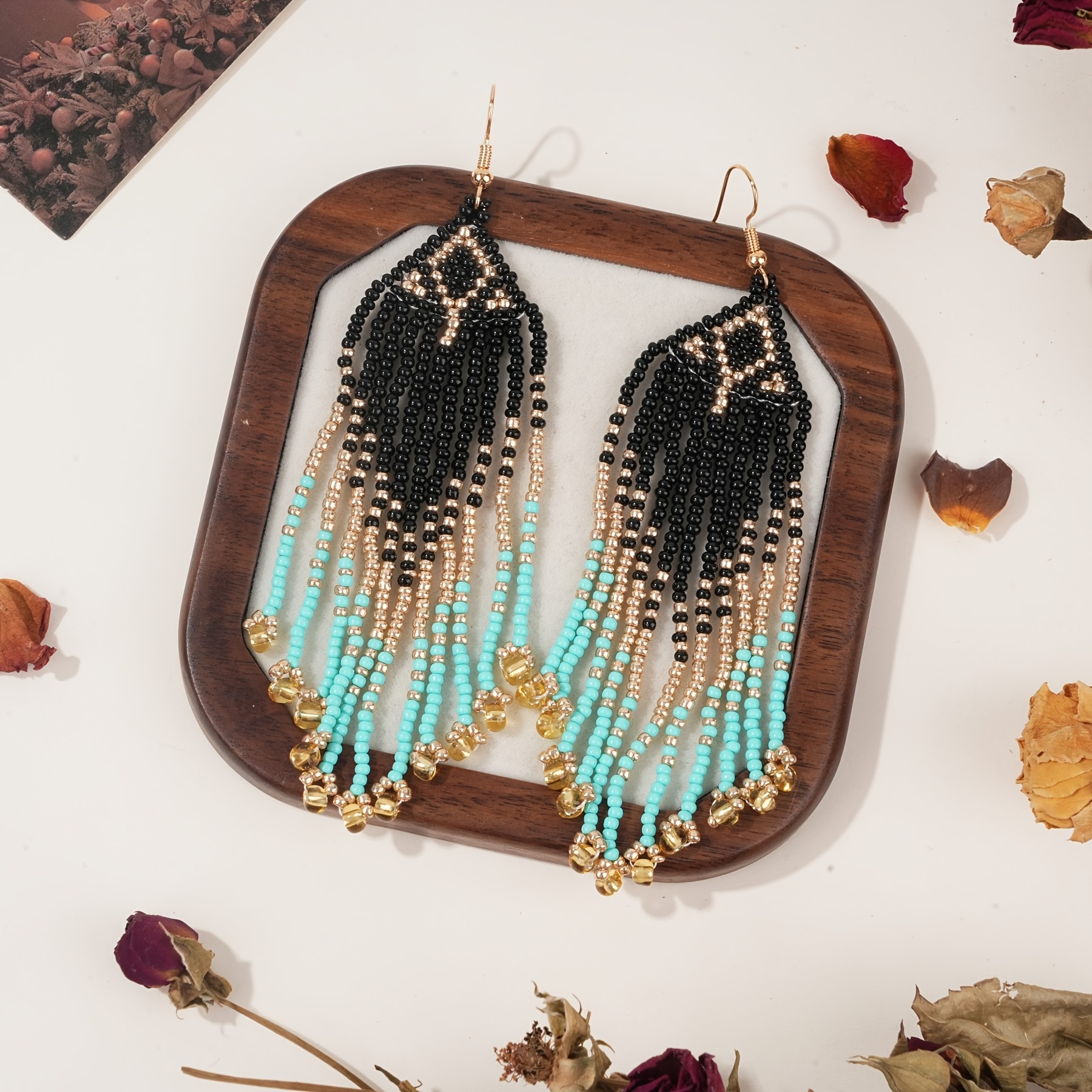 Women's Handmade Light Luxury Golden Tassel Earrings
